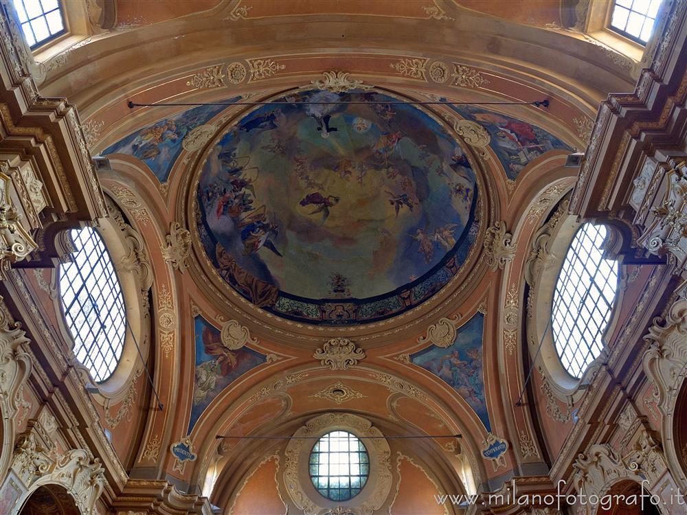 Milan (Italy) - Dome vault at the entrance of the Church of Santa Francesca Romana